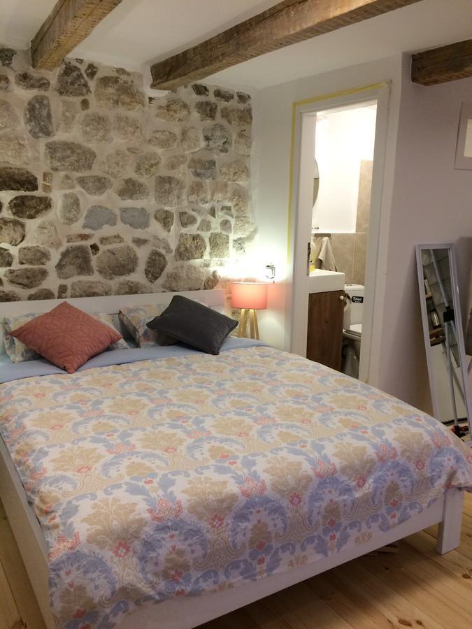 Chic & Stylish With Seaview-Terrace - Kotor Indah Apartment Екстериор снимка